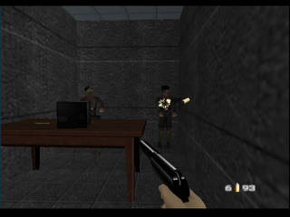 GoldenEye 007 sur Nintendo 64 - Agent - Mission 1 : Arkangelsk - part iii : Runway